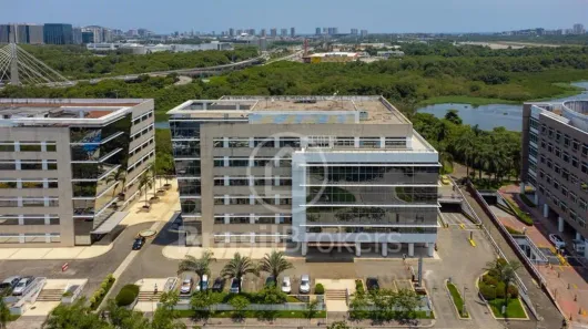 Sala Comercial à venda, 827m² no Barra Olímpica, Rio de Janeiro