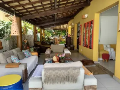 Casa de Condomínio com 6 Quartos para venda ou aluguel, 600m² no Patamares, Salvador