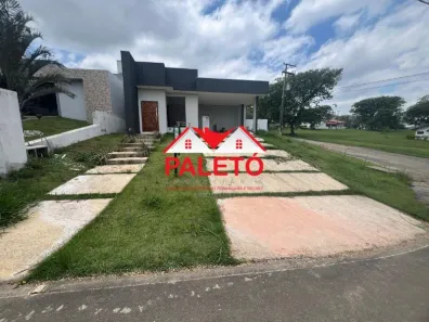 Casa de Condomínio com 3 Quartos à venda, 420m² no Condomínio Ninho Verde, Quadra