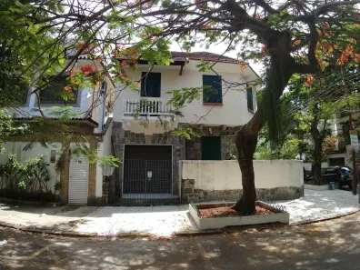 Casa com 4 Quartos para alugar, 200m² no Urca, Rio de Janeiro