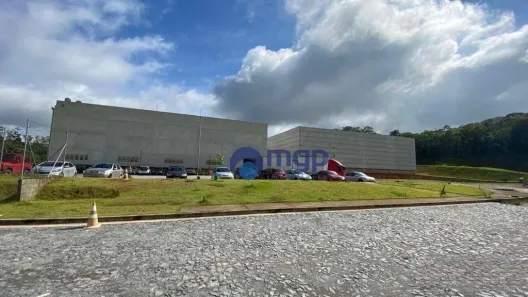 Galpão/Depósito/Armazém para alugar, 2500m² no Itararé, Embu-Guaçu