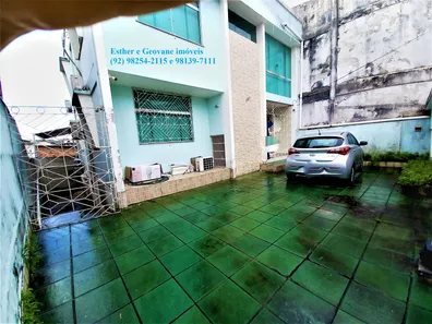 Sobrado com 5 Quartos à venda, 232m² no São Jorge, Manaus