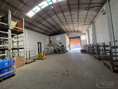 Galpão/Depósito/Armazém para alugar, 355m² no Liberdade, Novo Hamburgo