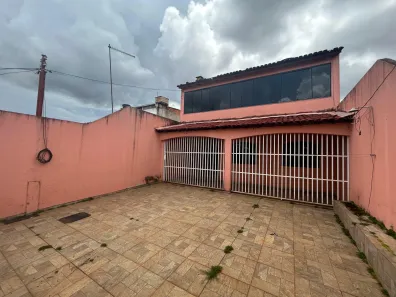 Casa com 3 Quartos à venda, 145m² no Ceilândia Sul, Brasília