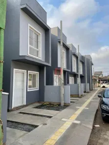 Sobrado com 2 Quartos à venda, 57m² no Vila Silveira Martins, Cachoeirinha