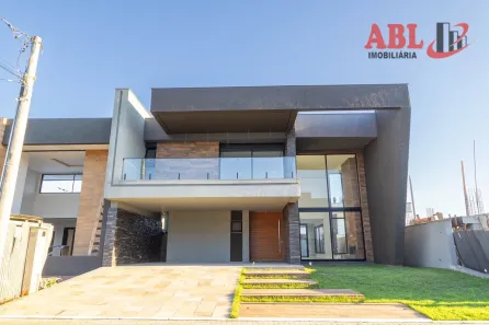 Sobrado com 3 Quartos à venda, 242m² no Distrito Industrial, Cachoeirinha