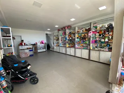 Ponto Comercial à venda, 50m² no Colônia Terra Nova, Manaus