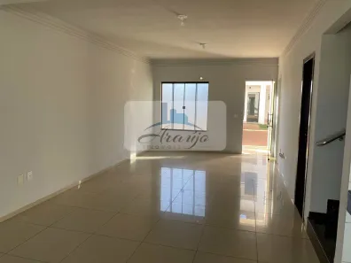 Sobrado com 3 Quartos para alugar, 140m² no Plano Diretor Norte, Palmas