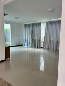 Casa de Condomínio com 5 Quartos para alugar, 350m² no Alphaville (Abrantes), Camaçari