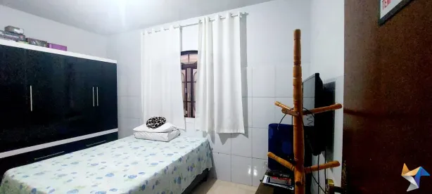 Sobrado com 5 Quartos à venda, 250m² no Taguatinga Norte, Brasília