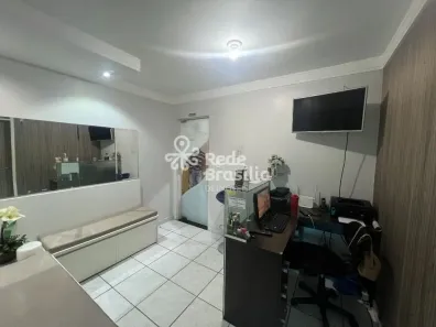 Sala Comercial à venda, 34m² no Taguatinga Sul, Brasília