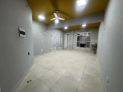 Sala Comercial para alugar, 50m² no Macuco, Santos