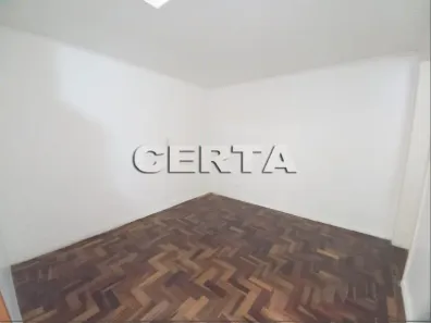 Kitnet para alugar, 39m² no Farroupilha, Porto Alegre