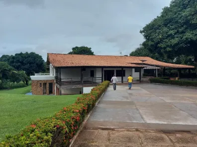 Fazenda/Sítio com 6 Quartos à venda, 81000m² no Camaçari, Imperatriz