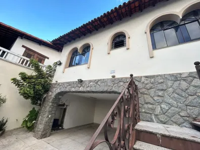 Casa com 3 Quartos para alugar, 440m² no Comiteco, Belo Horizonte