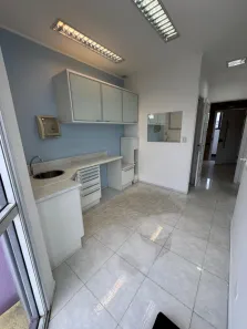 Sala Comercial com 3 Quartos para alugar, 52m² no Gonzaga, Santos