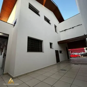 Casa com 3 Quartos à venda, 200m² no Jardim Califórnia, Taubaté