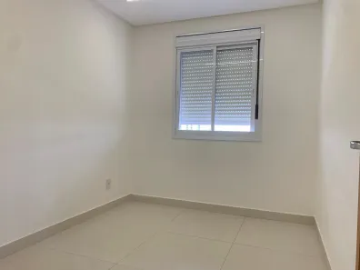 Apartamento com 3 Quartos para alugar, 90m² no Vila Rosa, Goiânia