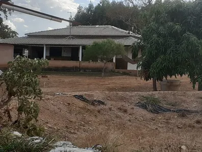 Fazenda/Sítio com 3 Quartos à venda, 25000m² no , Brasília