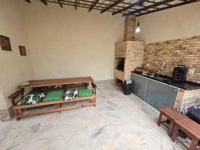 Casa de Condomínio com 3 Quartos para venda ou aluguel, 130m² no Ogiva, Cabo Frio