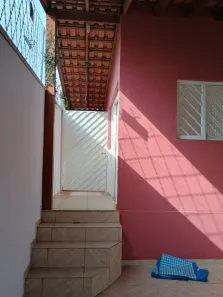 Casa com 3 Quartos para alugar, 186m² no Parque São Luís, Taubaté