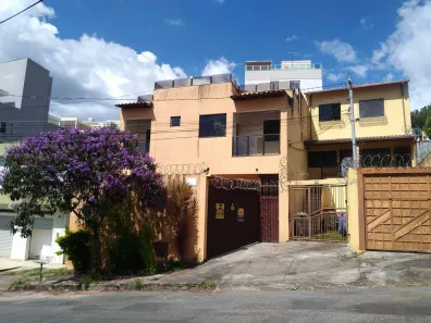 Casa com 4 Quartos à venda, 360m² no São Paulo, Belo Horizonte
