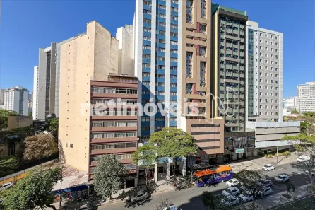 Sala Comercial à venda, 42m² no Lourdes, Belo Horizonte