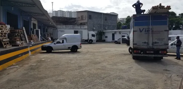 Galpão/Depósito/Armazém à venda, 2500m² no Marechal Rondon, Salvador