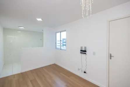 Apartamento com 2 Quartos para alugar, 52m² no Botiatuva, Campo Largo
