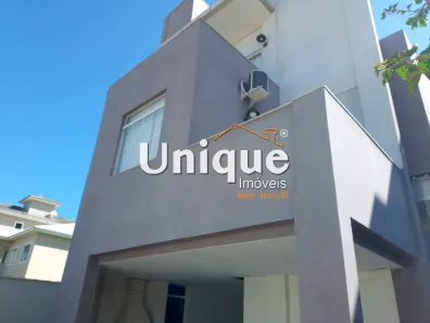 Casa com 4 Quartos para venda ou aluguel, 320m² no Ogiva, Cabo Frio