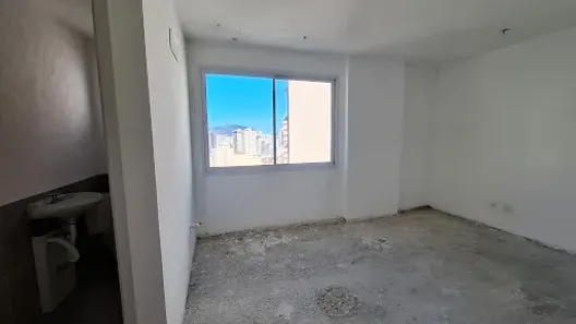 Sala Comercial à venda, 21m² no Santa Rosa, Niterói