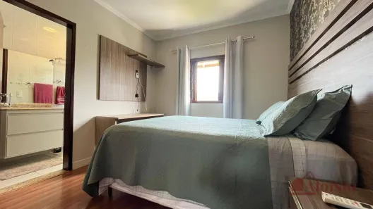 Casa de Condomínio com 3 Quartos para alugar, 170m² no Jardim Hípica Pinheiro, Taubaté