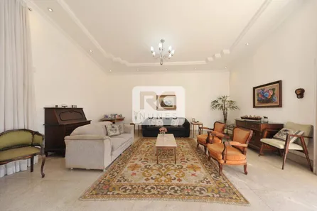Casa com 4 Quartos à venda, 458m² no São Lucas, Belo Horizonte