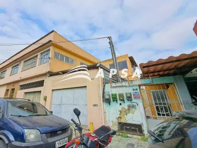 Casa com 3 Quartos para alugar, 70m² no Centro, Nova Iguaçu