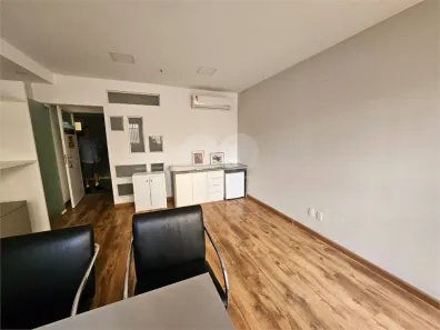 Sala Comercial à venda, 25m² no São Domingos, Niterói