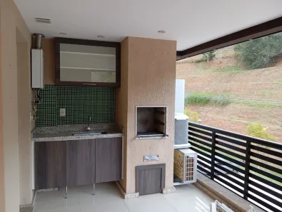 Apartamento com 2 Quartos para alugar, 74m² no Nogueira, Petrópolis