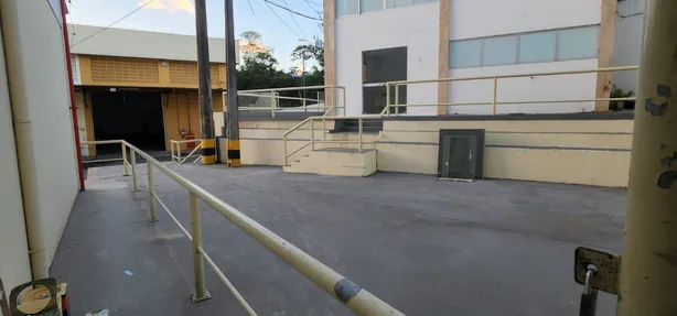 Galpão/Depósito/Armazém para alugar, 2000m² no Campinas de Pirajá, Salvador