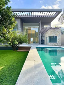 Sobrado com 4 Quartos para alugar, 598m² no Alphaville Flamboyant Residencial Araguaia, Goiânia