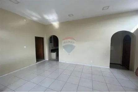 Casa com 4 Quartos à venda, 736m² no Aleixo, Manaus