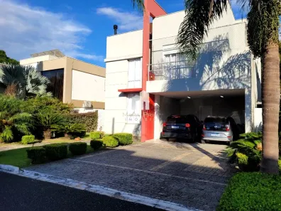 Sobrado com 3 Quartos para venda ou aluguel, 205m² no Tanguá, Almirante Tamandaré
