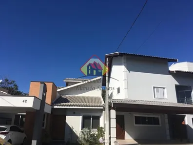 Sobrado com 4 Quartos à venda, 289m² no Caminho Novo, Tremembé
