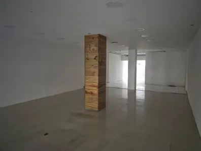 Ponto Comercial para alugar, 190m² no Tanque, Rio de Janeiro