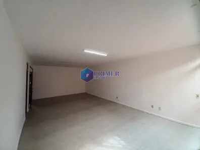 Casa com 3 Quartos para alugar, 275m² no Serra, Belo Horizonte