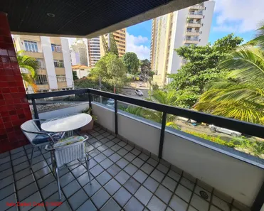 Apartamento com 4 Quartos à venda, 195m² no Jardim Apipema, Salvador