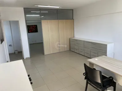 Sala Comercial à venda, 47m² no São Pelegrino, Caxias do Sul