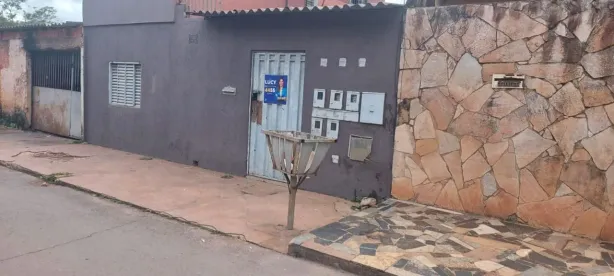 Sobrado com 6 Quartos à venda, 160m² no Areal, Brasília