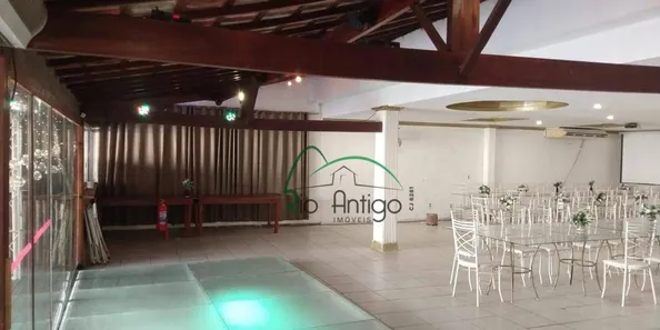 Ponto Comercial para alugar, 650m² no Tanque, Rio de Janeiro