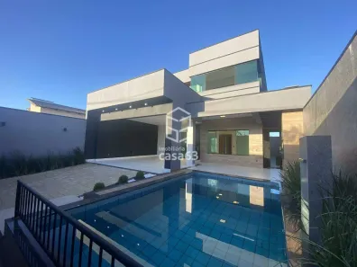 Sobrado com 4 Quartos à venda, 330m² no Plano Diretor Sul, Palmas