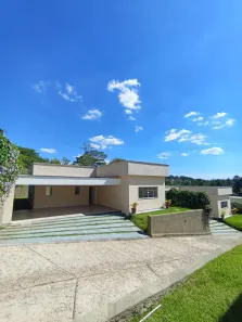 Casa de Condomínio com 3 Quartos para alugar, 193m² no Chácara dos Junqueiras, Carapicuíba