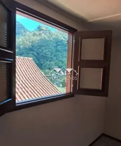 Casa com 1 Quarto para alugar, 35m² no Retiro, Petrópolis